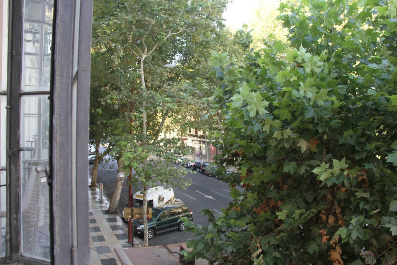Luxurious 2 Bedroom Flat In A Historic Building Sevilla Kültér fotó